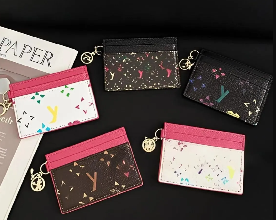 Luxury designer keychain Credit Card Holders Mini Wallets High Quality For Mens Womens Leather Monogram Flower Classics Pure Color Keychain Purses Wallet With Box6