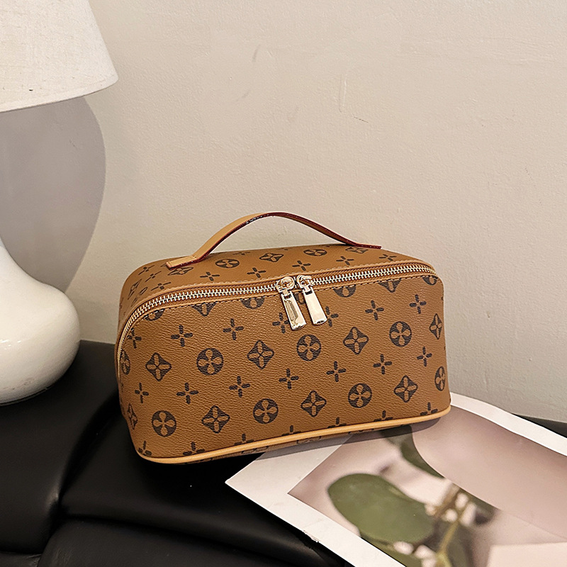 Portable Large-Capacity Cosmetic Bag Travel Cosmetics Storage Bag Foreign Trade Trend Printed Handhold Toiletries Bag Women
