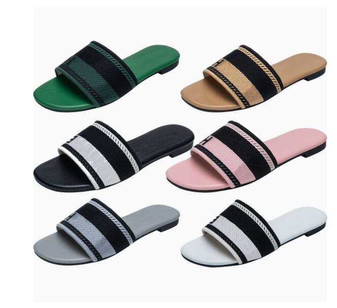 Designer Slides Women Embroidered Fabric Slide Luxury Slippers Summer Beach Ladies Walk Sandals Fashion Low heel Flat slipper Shoes Size 37-42 PD686