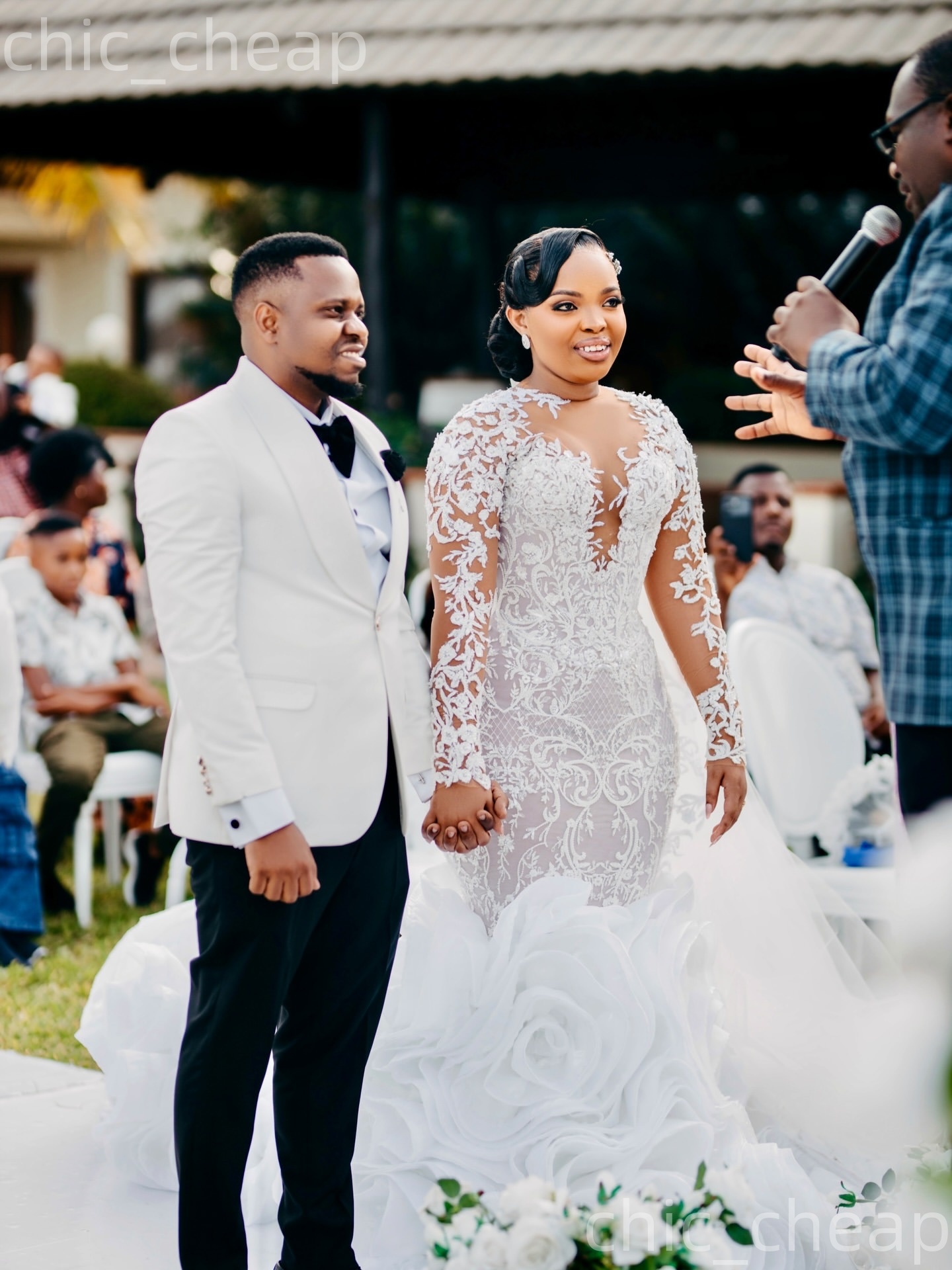 African Aso Ebi 2026 White Mermaid Wedding Dress Lace Sheer Neck Illusion Full Sleeves Organza Detachable Train Bridal Gowns Dresses ZJ2379