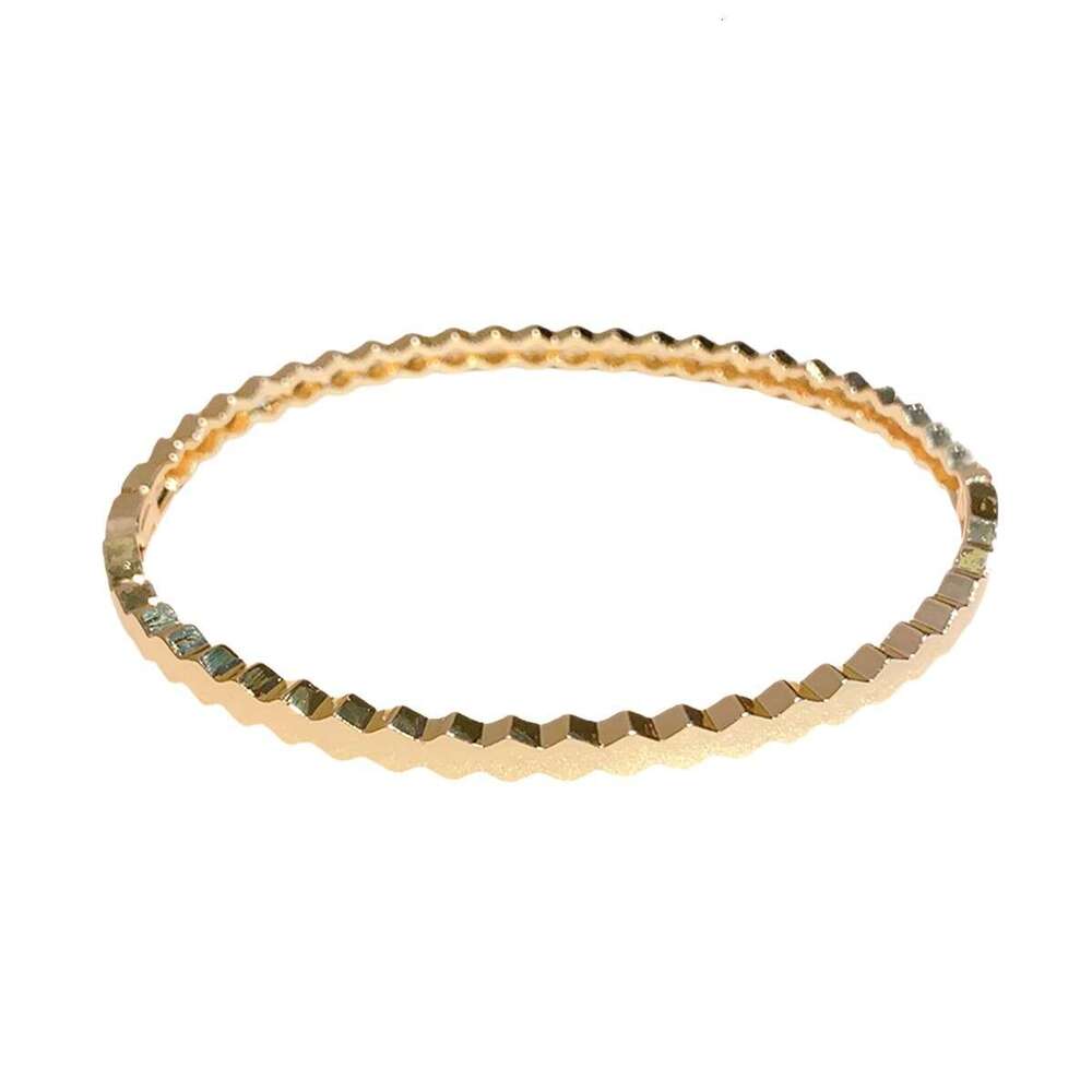 New Hot-Selling Copper Micro-Inlaid Zircon Honeycomb Fashion High Version Smooth Bracelet Light Luxury High-End Jewelry for Women