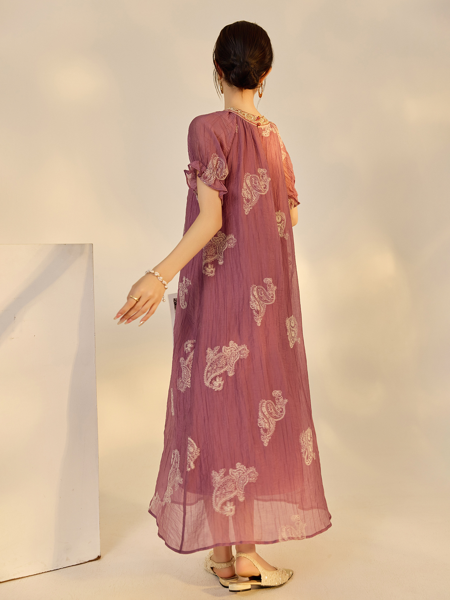 T19381 New Chinese Style High-End Embroidered Dress for Women, Summer New Style, Loose Fit, Light Luxury Long Dress