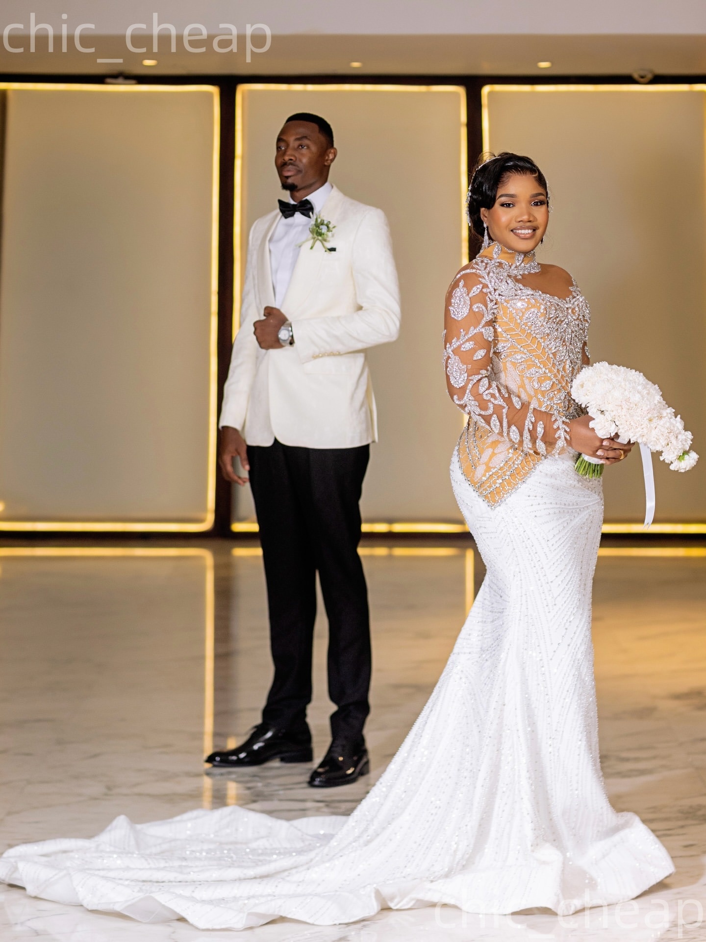 African Aso Ebi 2026 Ivory Mermaid Wedding Dress Beaded Crystals Illusion Full Sleeves Sequined Sparkly Bridal Gowns Dresses ZJ2379