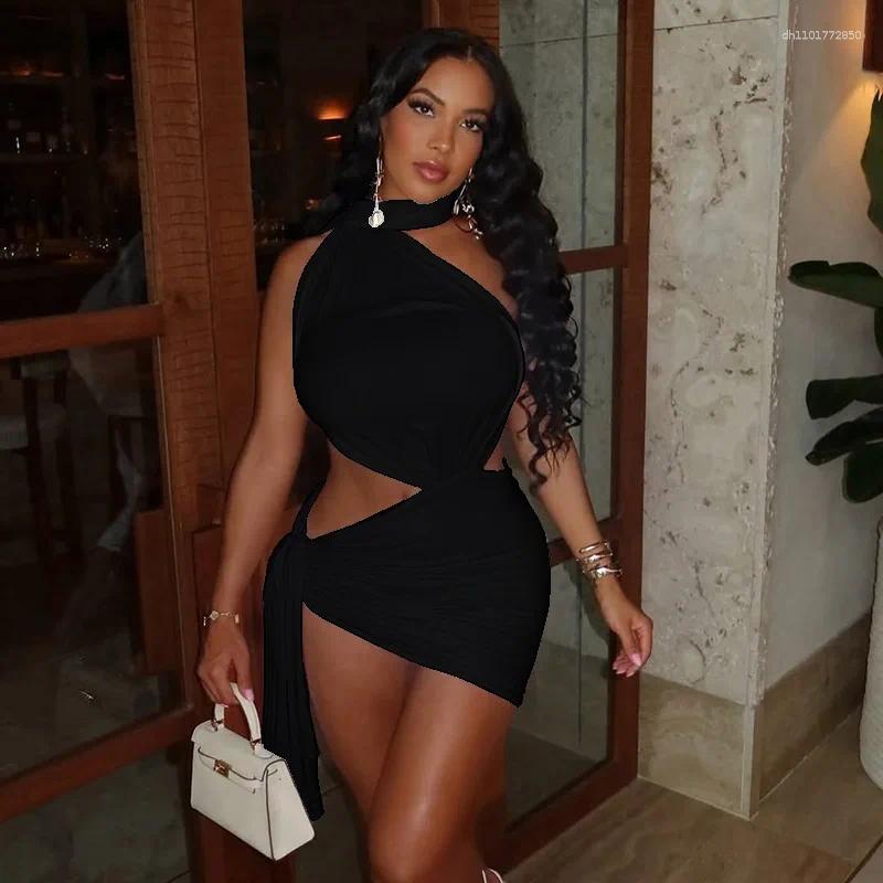 Casual Dresses ANJAMANOR Asymmetrical Tassel Halter Backless Mini White Red Sexy Club Outfits For Woman Birthday Dinner Dress D17-20