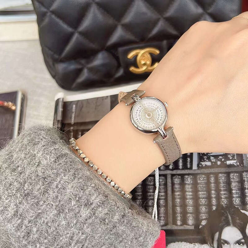 With Box Mishali Rudolph Vintage Light Luxury Niche Retro Leather Design Dainty Strap Women's Watch Trendy Fashion Free gift