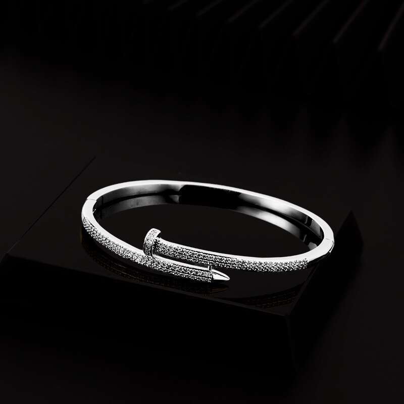 Versatile European and American Style Cross-Border Snake-Shaped Open Simple Niche Trendy Bracelet Starry Sky Inlaid with Diamonds Fashionable High-End