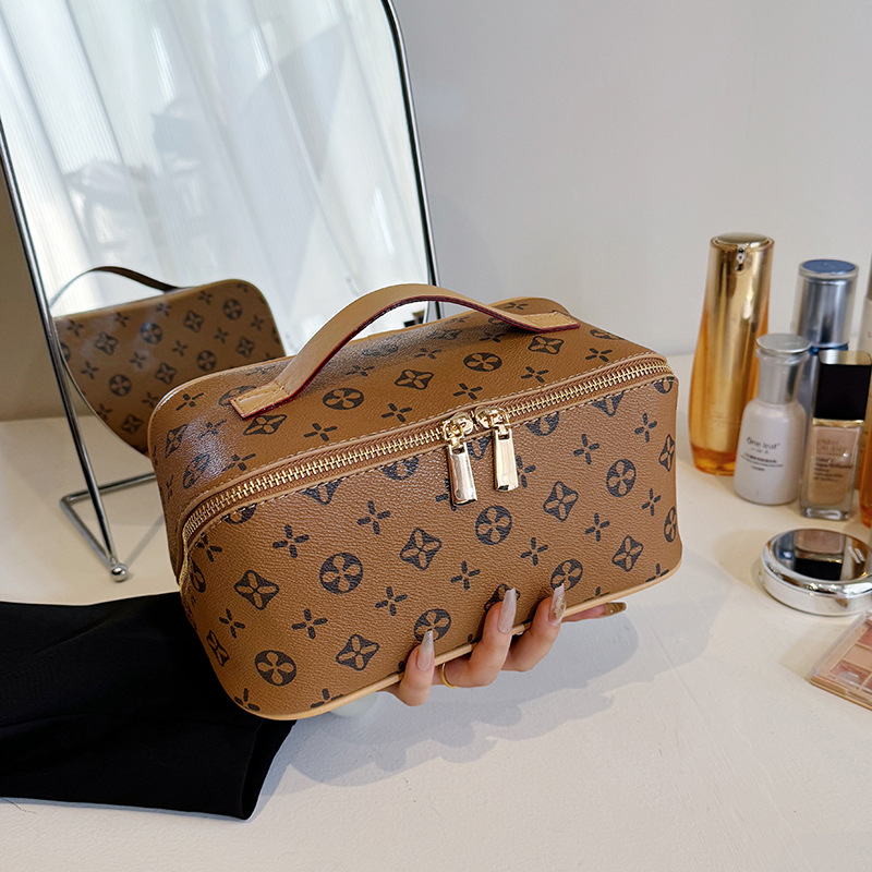 Portable Large-Capacity Cosmetic Bag Travel Cosmetics Storage Bag Foreign Trade Trend Printed Handhold Toiletries Bag Women