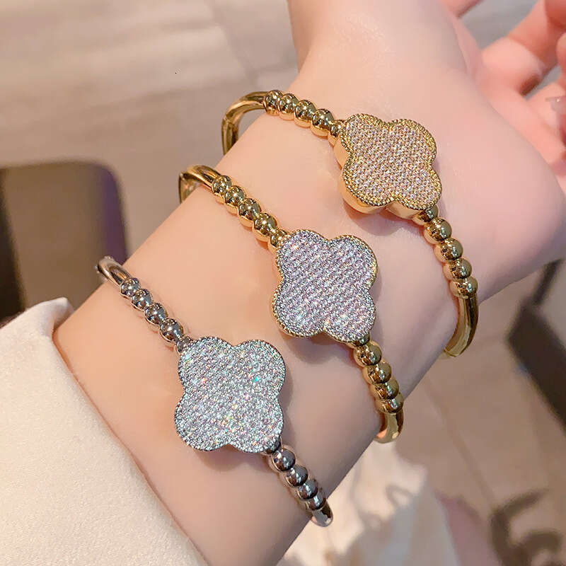 New jewerly designer for women Style Two-Piece Bracelet Ring Micro Inlaid Zircon Set Pure Copper Electroplated Jewelry
