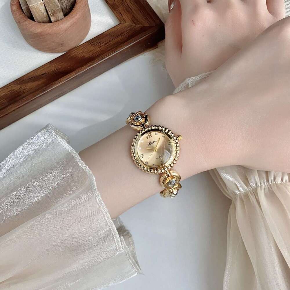 With Box small Dial Dainty Women's Thin Design Gold Strap Digital Face Bracelet Watch Vintage Free gift