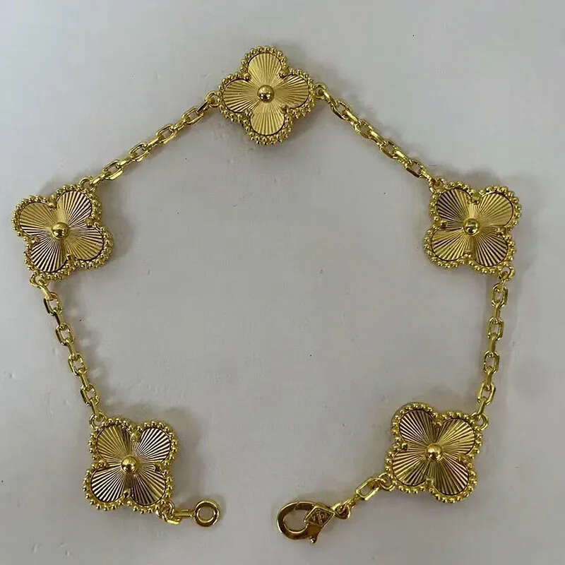 Designer Jewelry clover Four-Leaf Bracelet Designer Brand vanity Bracelet Cleef 18K Gold Luxury Pearl Mother-of-Pearl Bracelet Designer vanly Cleef Bracelet f99