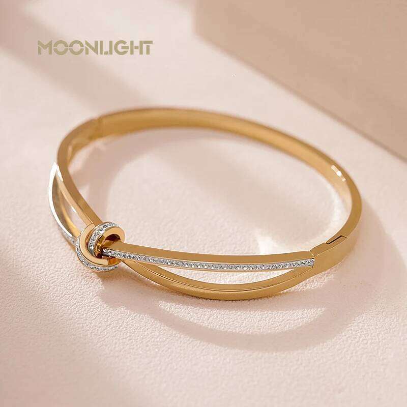 MOONLIGHT Cross Stainless Steel Bracelet for female Simple Classic Golden Cubic Zirconia Cuff Bangle Wedding Party Jewelry Gift Z260123