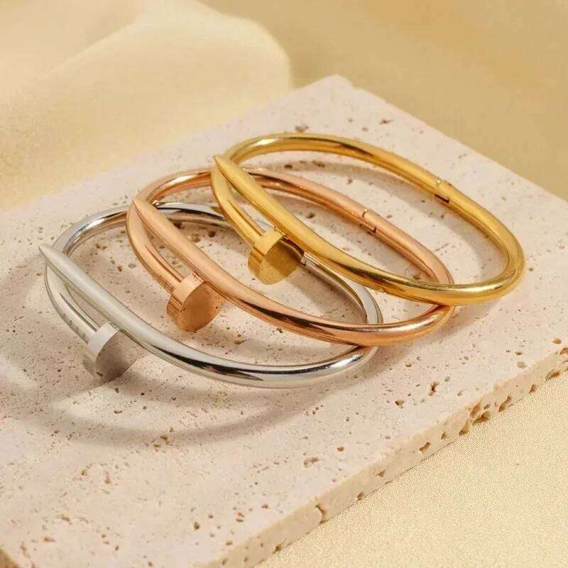 Stainless Streel Gold Silver Solid Metalic Bangle Cuff New Design Nail Fashion Women Teenager Girls Bracelet Jewelry Wristband Z260123
