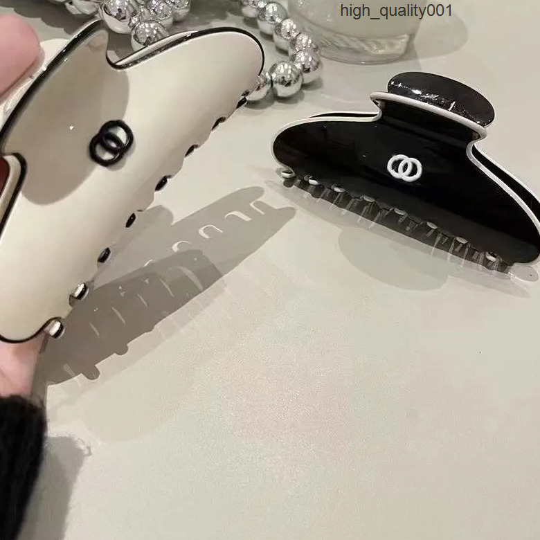 hair clips barrettes designer classic casual hairpin fashion black shark christmas channels chanellies jewelry gift pin KW4H