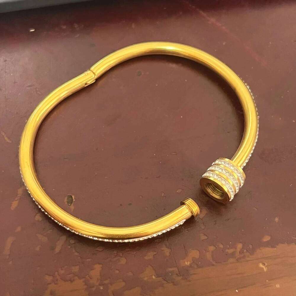 Hollow Dainty Rhinestone Geometry Bracelet for Women 102 Cuff Bangle Silvery Golden Plated Minimalist Jewelry Stainless Steel Z260123