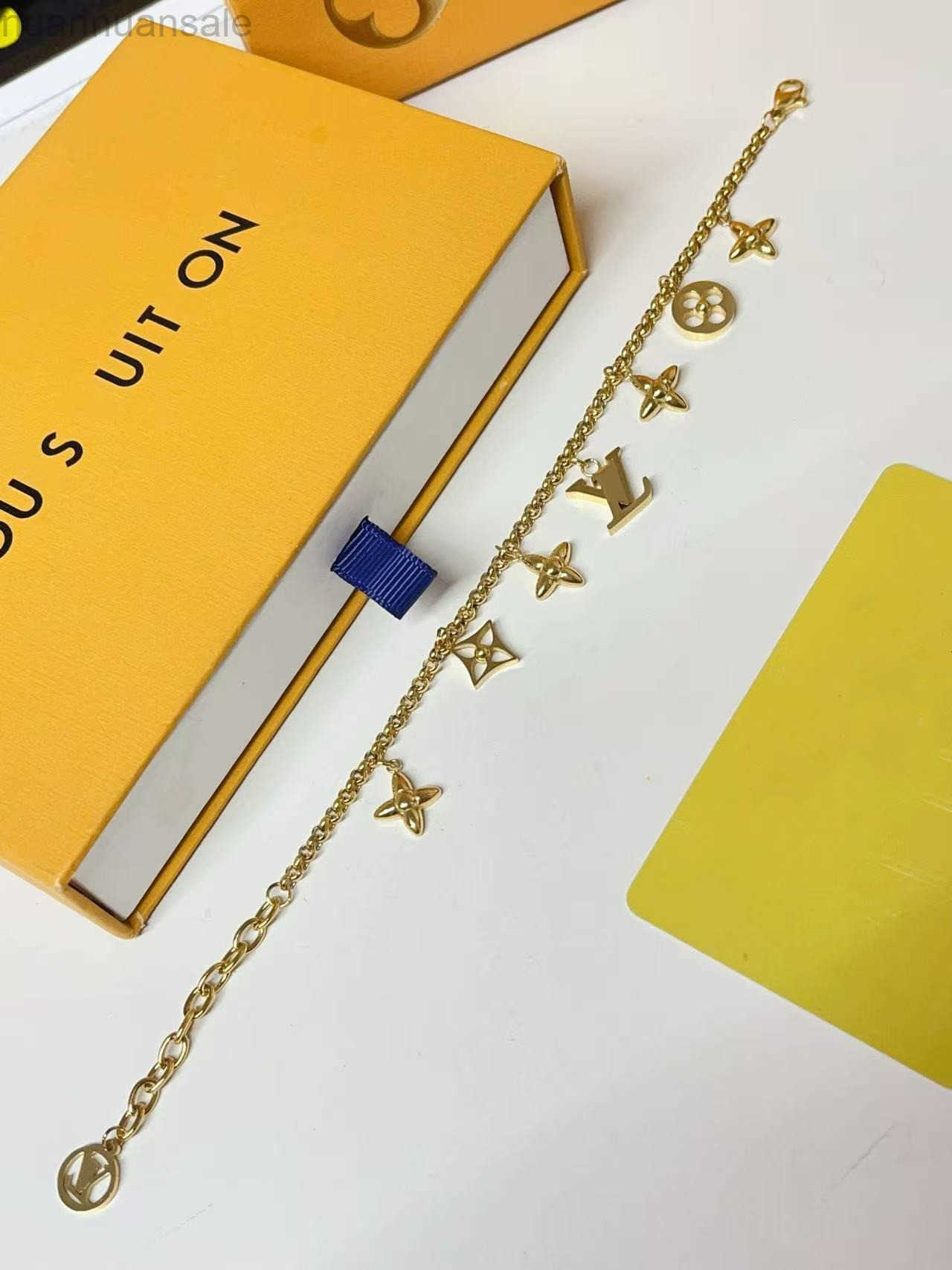 Bracelet louise Clover bracelet Luxury charm bracelet 18K Gold Silver jewlery designer for women Diamond Fashion designer bracelet women Wedding Gift Party