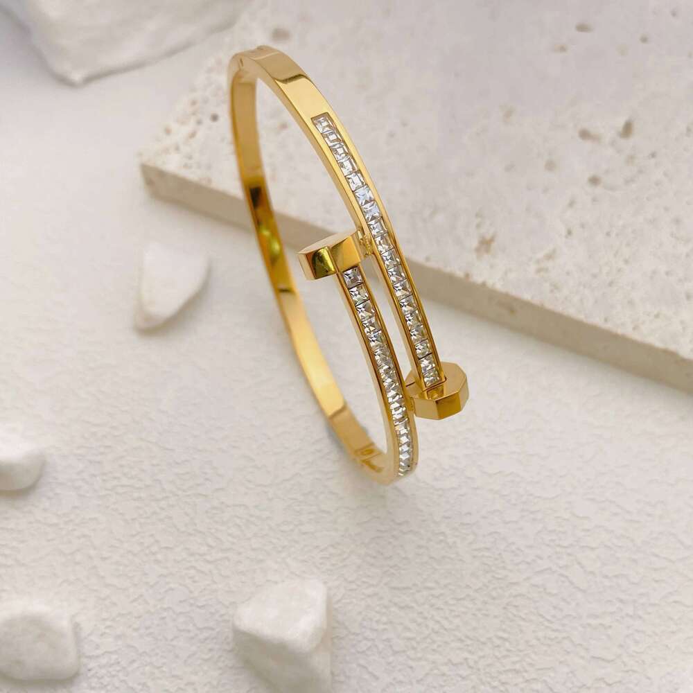 Classic Stainless Steel Punk Style Knot Charm Bangles Bracelet for Women Metal Twist Bracelets Rust-proof Wrist Jewelry Gift Z260123