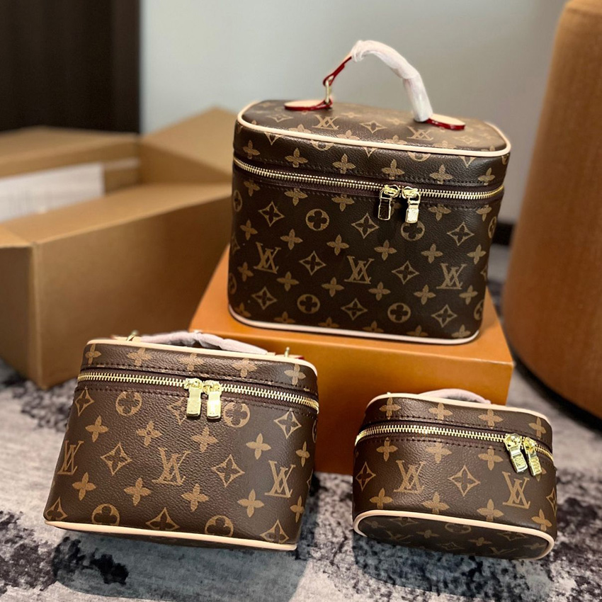 designer bag makeup bag totebag old flower makeup bag Multifunctional for Women Portable Extra Large Capacity New Edition High-end Trendy Storage Box Small Handbag