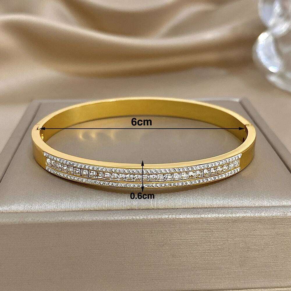 Luxury Micro Inlaid Zircon Bracelet for Women Trendy Gold Plated Stainless Steel Cuff Bangle Bracelets Waterproof Jewelry Z260123