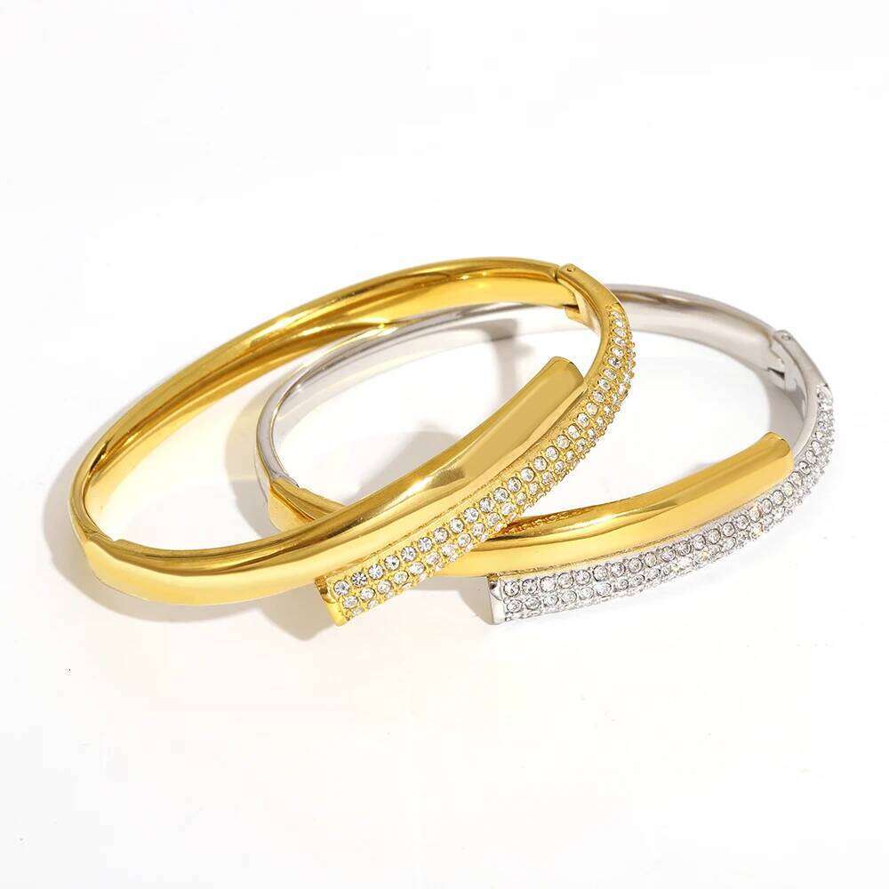 Greatera Overlapping Rhinestone Inlaid Women's Cuff Bracelet Two Tone Personality Stainless Steel Exaggerate Bangle Party Gifts Z260123
