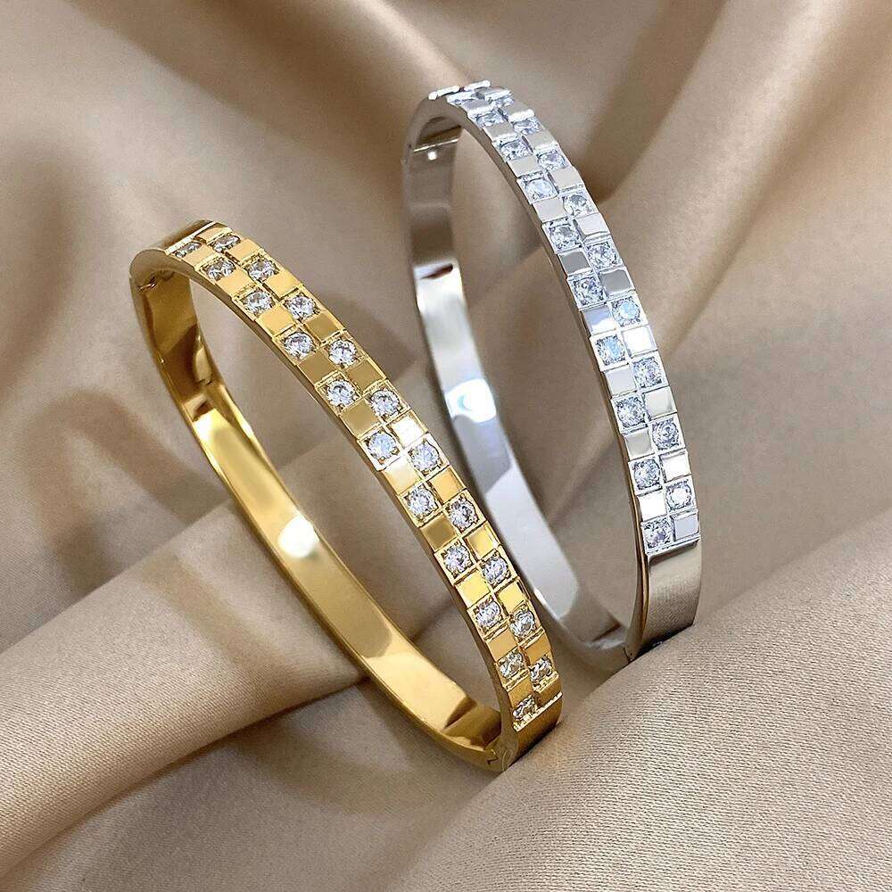 Inlaid Zircon Stainless Steel Spring Cuff Bracelet for Women Smooth Thin Opening Bangle Waterproof Jewelry Accessories Z260123