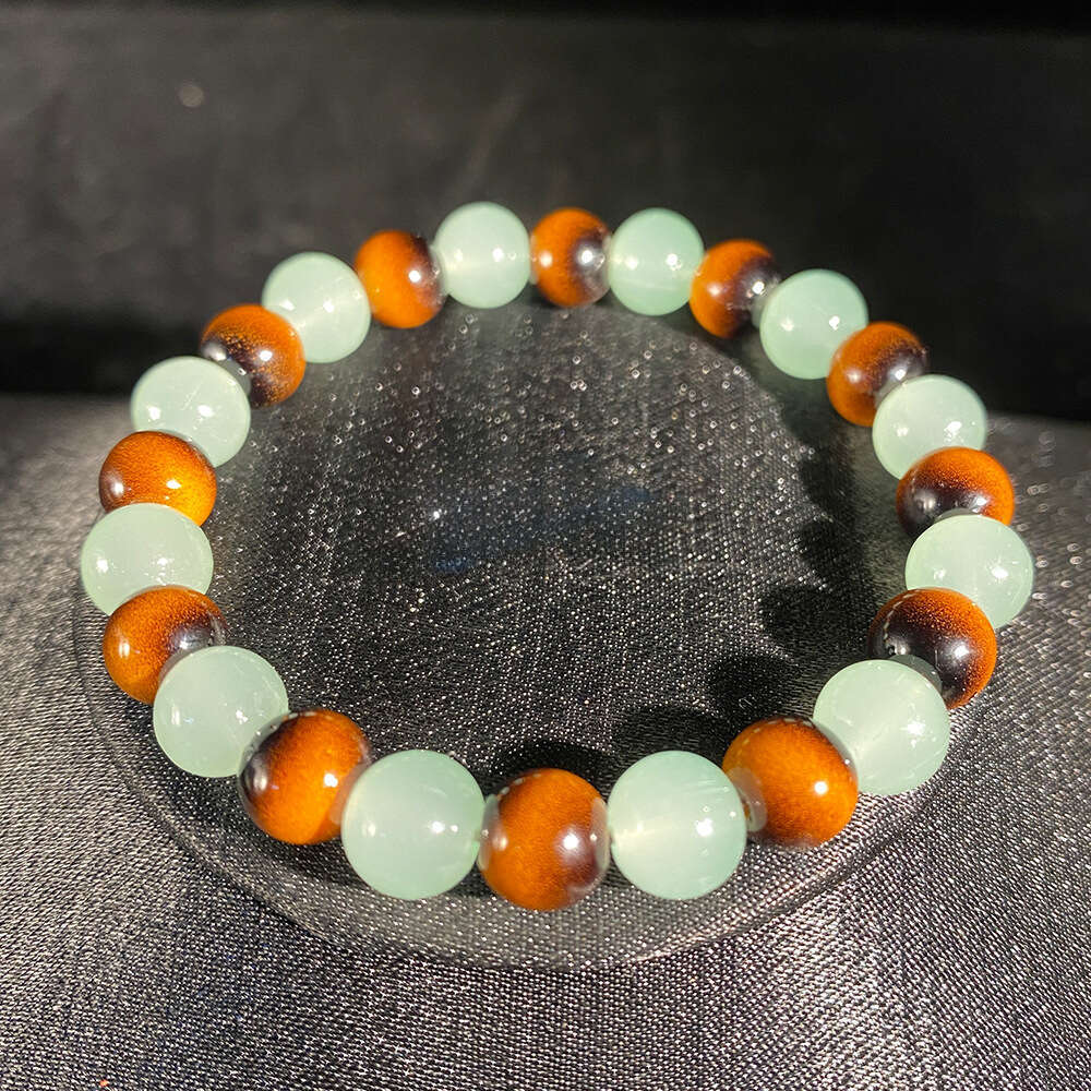 Bracelet Green Tiger Eye Gemstone Healing Stone for Delicate Daily Wear and Meaningful Jewellery Gift High Quality Texture