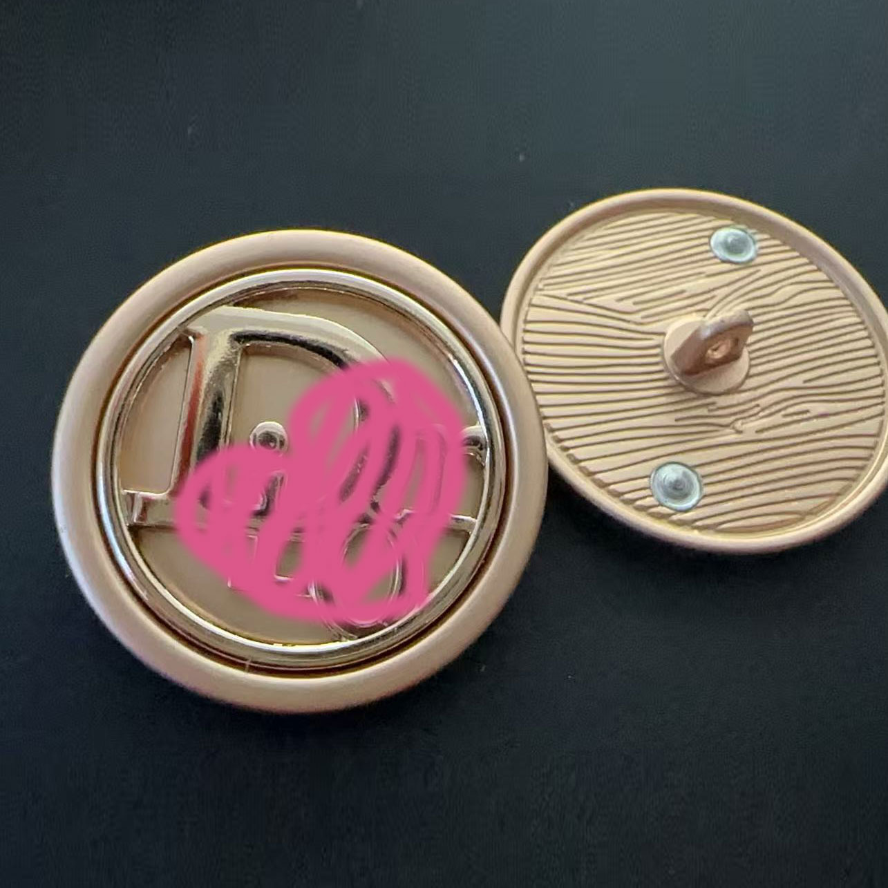 1pc 18mm 22mm 25mm 30mm D brand Golden button Luxury Desginer Sewing Buttons for skirt Coat Decorate Clothing DIY Crafts B120