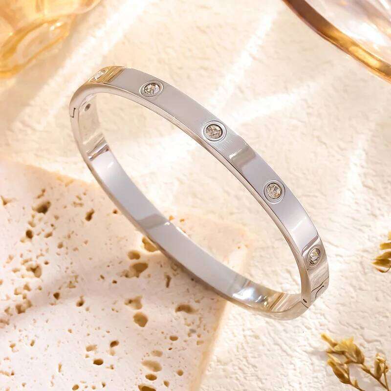 Simple Luxury Jewelry Waterproof Stainless Steel Wide for Women Men Cuff Bangles Ten Zircon 18k Gold Plated Couple Bangle Z260123