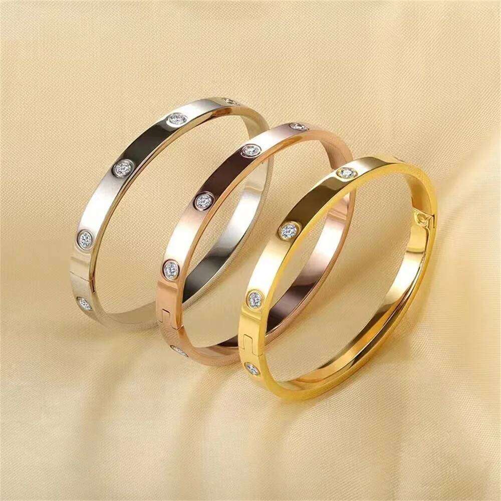 Stainless Steel Bracelets Bangle Bangles for Woman Golden Love Crystal Wedding Feminina Luxury Jewellery Gifts Z260123