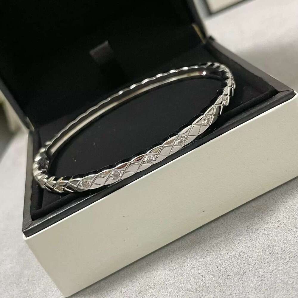 High Version & V Gold Coco Diamond-Encrusted Full Diamond Couple Exquisite Simple Versatile Elegant Women's Bracelet