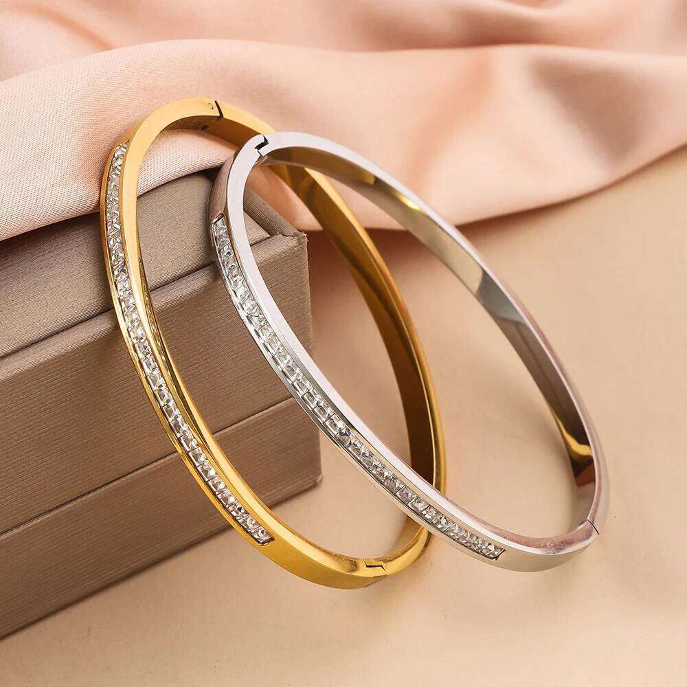 New Single Row Artificial Zircon Inlaid Stainless Steel Bracelet, Non Fading, Suitable For Women's Party Gifts Z260123