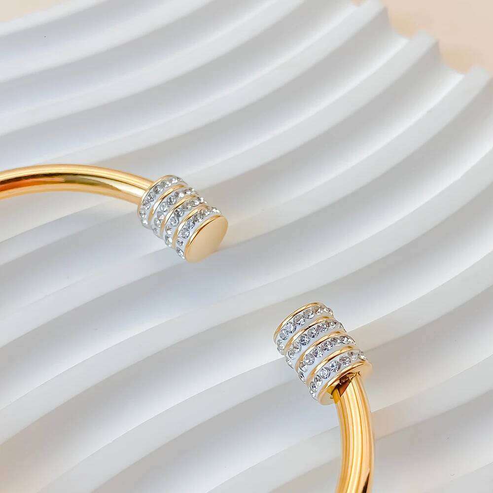 eManco High Quality Gold Plated Bangle Women's Simple Fashion Bracelets Stainless Steel Diamonds Jewelry Gifts 48 Hour Shipping Z260123