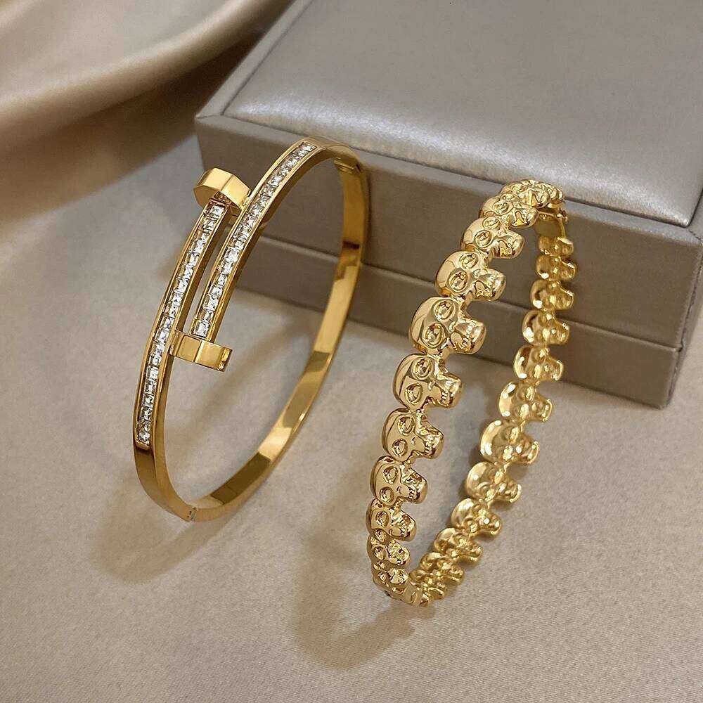 Greatera Chic Rhinestone Cross-opening Thin Bracelet Delicacy Exaggerate Skull Pattern Original Design Women's Waterproof Bangle Z260123