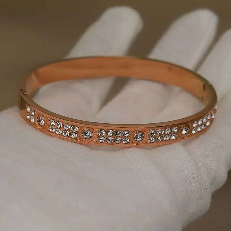 Stainless Steel Metal Classic Full Crystal Bangles&bracelets for Women Fashion Brand Jewelry Unique Bangles Accessories Z260123