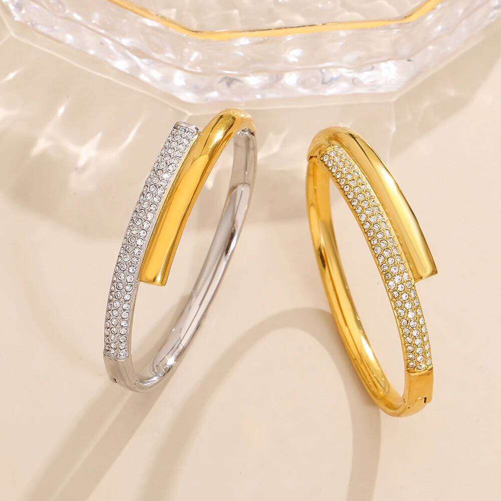 Greatera Overlapping Rhinestone Inlaid Women's Cuff Bracelet Two Tone Personality Stainless Steel Exaggerate Bangle Party Gifts Z260123