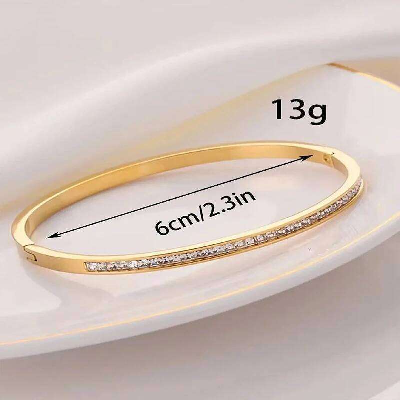 Fashionable Classic Style Stainless Inlaid with Zircon for Womens Daily Wear 1Pcs Titanium Steel Gold Bracelet Z260123