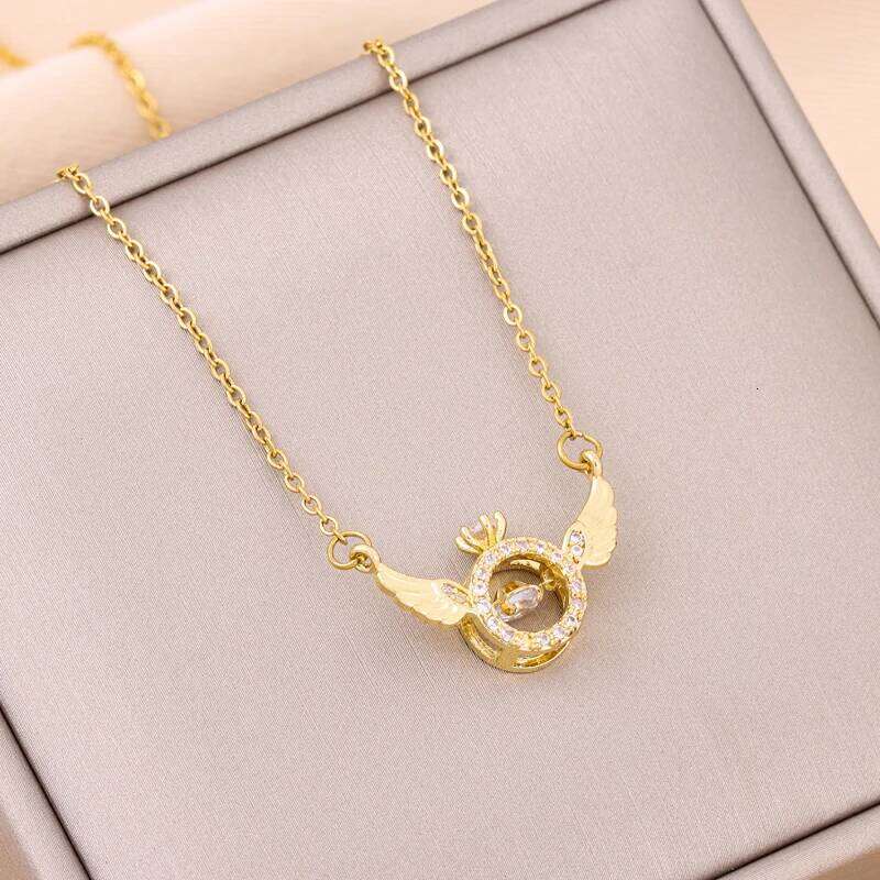 New In Romantic Beating Heart Series Wings Pendant Necklaces For Women Light Luxury Female Neck Chain Ladies Wedding Jewelry Z260123