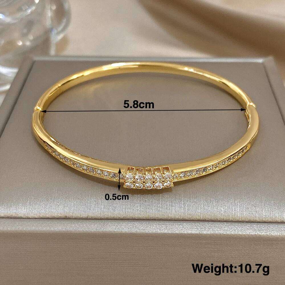Exquisite Micro Inlaid Zircon Cuff Bangle Bracelets for Women Fashion Gold Plated Copper Stacked Bracelet Jewelry Gifts Z260123
