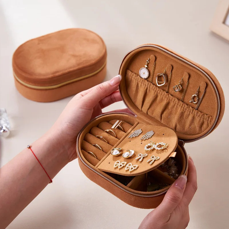1pcs Single Layer Storage Box Ladies Travel Leather Jewelry Box Classic Black Pure White Fashion Brown Storage Box 260119