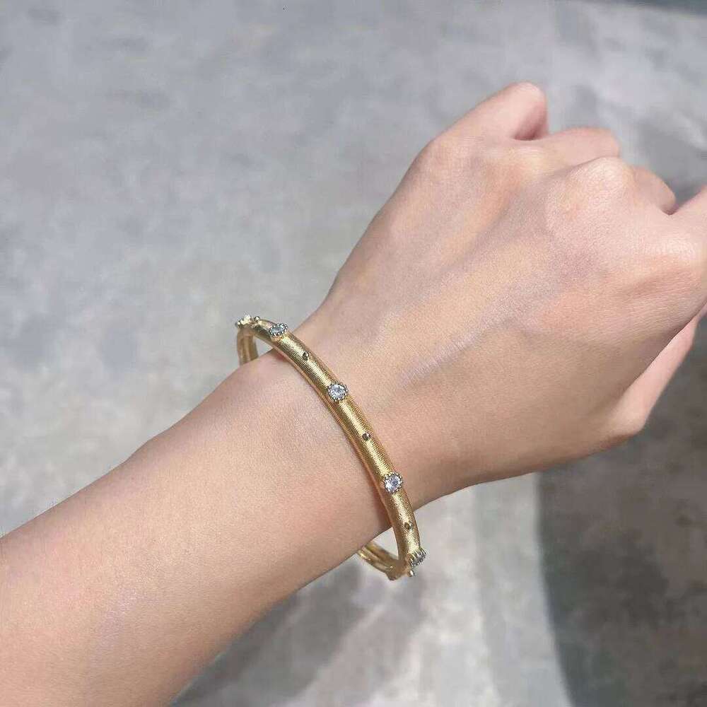 New 2024 Trend Classic Hot Sale Famous Brand Europe Party Jewelry Flower Bracelets For Women Luxury Engagement Pure 925 Sliver Z260123