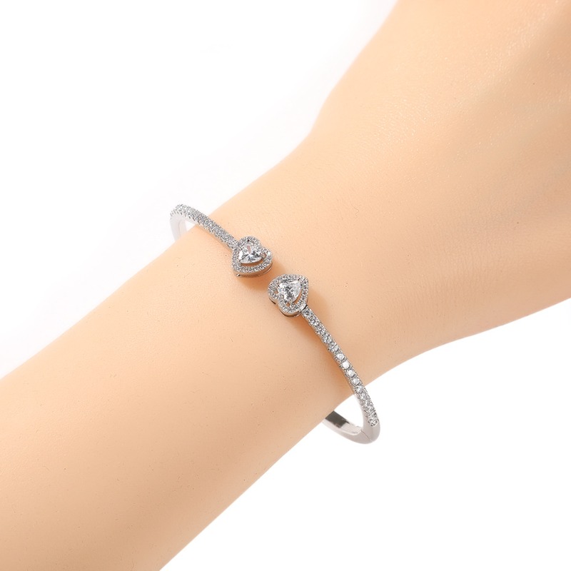 Designer Double Heart Cubic Zirconia Slim Bangle Bracelet Hip Hop Trendy Fashion Hand for Women