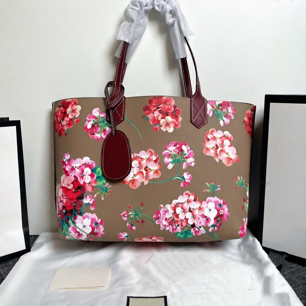 Designer maggielvxury Woman Double-Sided Tote Distinctive Floral and Pattern Designs 368568 With Leather Handle Lady Shoulder Bags