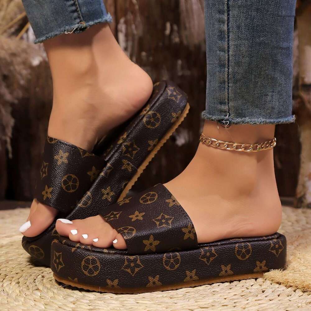 Hot Free Shipping Slippers summer cool thick soled slippers that can be worn by both men and women platform sandals