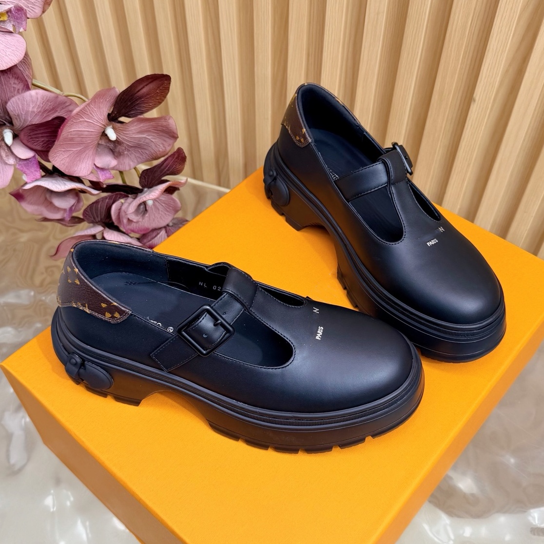 Womens Designer Mary Jane shoes squad Leather Summer sandals Luxury ballet shoes Lady Moccasin Platform shoe Loafers Outdoor sports walking Shoe Formal Dress shoe