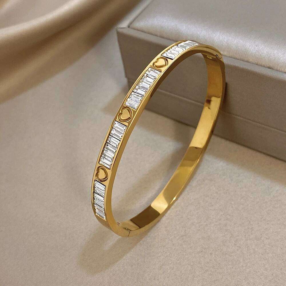 Classic Shiny Rhinestone Heart Shape Stainless Steel Cuff Bangles Fashion Cubic Decoration Women's Men Bracelets Gifts Z260123