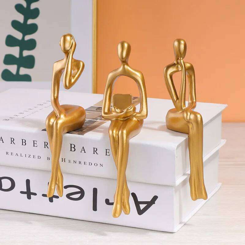 Three-piece Set of Art Figurines Desktop Decoration, Suitable for & Study Desk or Bookshelf Decoration
