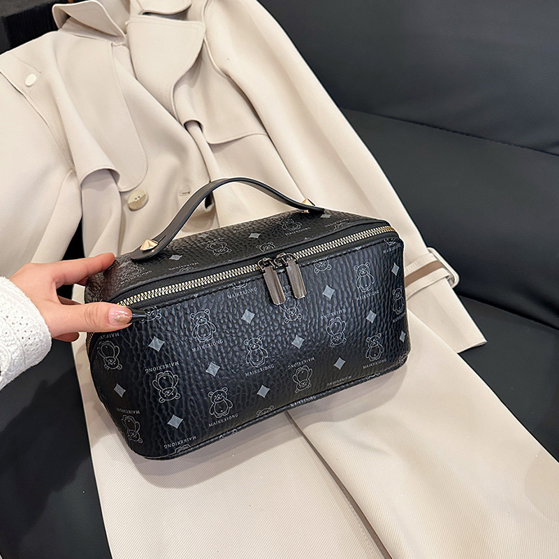 Pu Pillow Makeup Bag Women'S Portable Cosmetics Storage Bag Travel Large Capacity Wash Bag