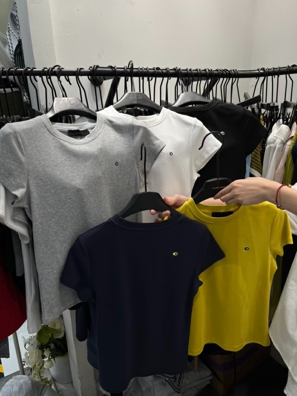 Women Yoga Short Sleeve Sports Fitness T-Shirt Solid Color Crop Top Long-Sleeve T Shirt Skinfriendly Workout Summer Top Women Gym Training Shirt