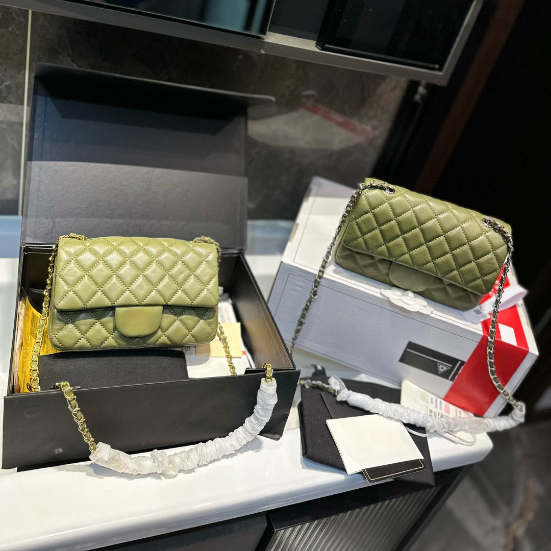 10A Luxury Designer mini Flap Bag Quality Womens Fashion cf Chain Bags Smooth Sheepskin Shoulder Bags Cosmetic Crossbody Bags Classic Lady Wallet Purse Tote bag 2026
