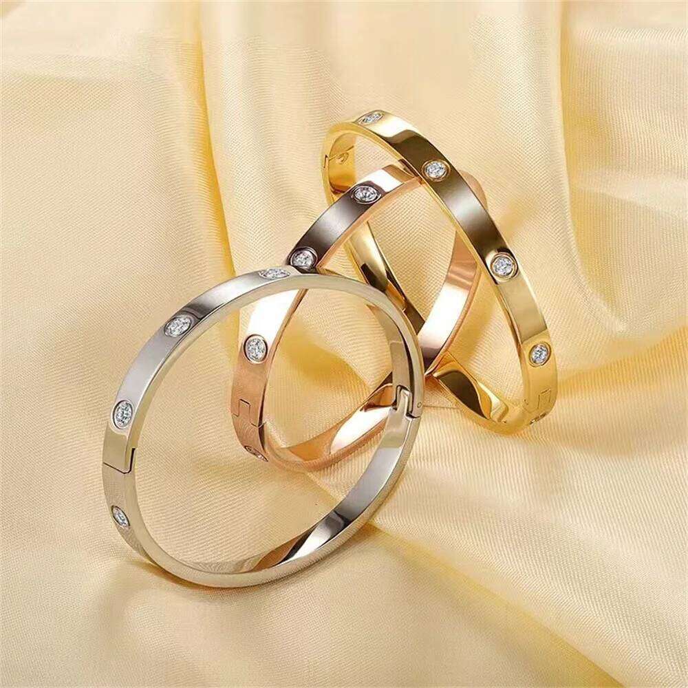 Stainless Steel Bracelets Bangle Bangles for Woman Golden Love Crystal Wedding Feminina Luxury Jewellery Gifts Z260123