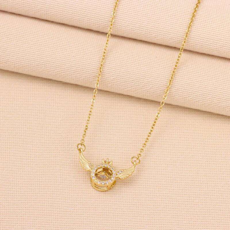 New In Romantic Beating Heart Series Wings Pendant Necklaces For Women Light Luxury Female Neck Chain Ladies Wedding Jewelry Z260123